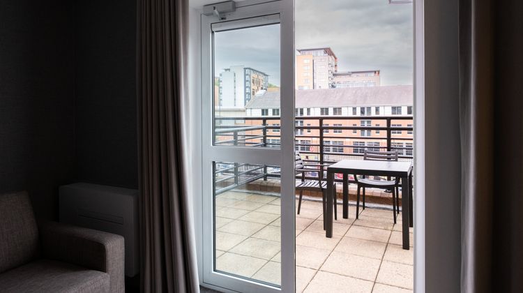 Sandman Signature Sheffield Quays Hotel Suite