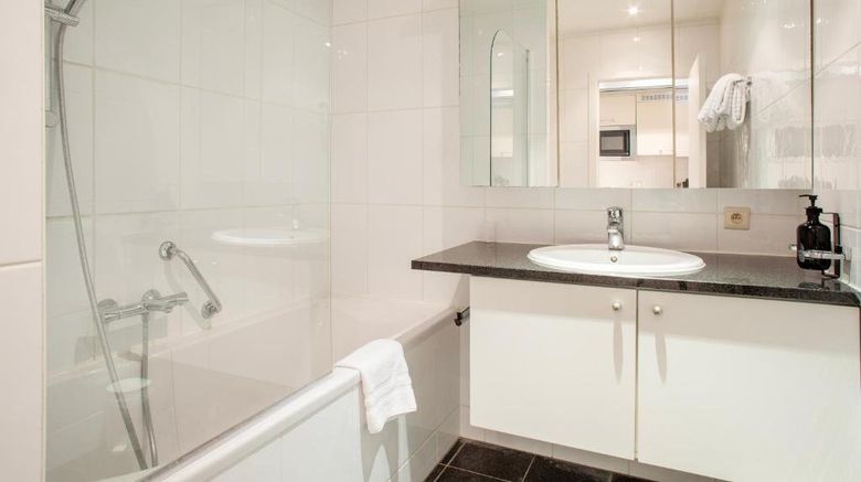 <b>Diamant Suites Room</b>. Images powered by <a href="https://www.leonardoworldwide.com/" title="Leonardo Worldwide" target="_blank">Leonardo</a>.