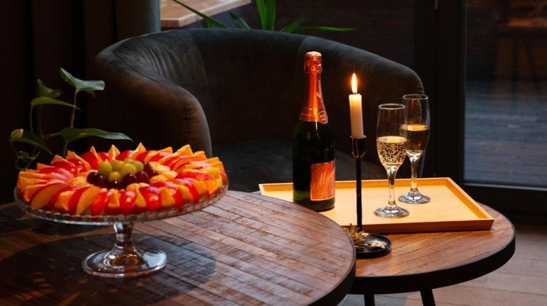 <b>Diamant Suites Restaurant</b>. Images powered by <a href="https://www.leonardoworldwide.com/" title="Leonardo Worldwide" target="_blank">Leonardo</a>.