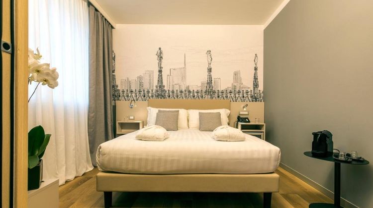 43 Station Hotel Room