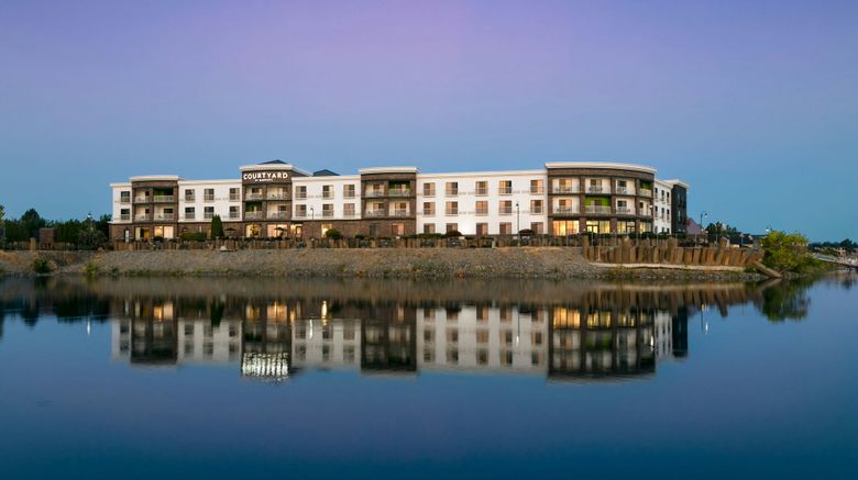 Courtyard Richland Columbia Point Exterior. Images powered by <a href="https://www.leonardoworldwide.com" target="_blank" rel="noopener">Leonardo</a>.