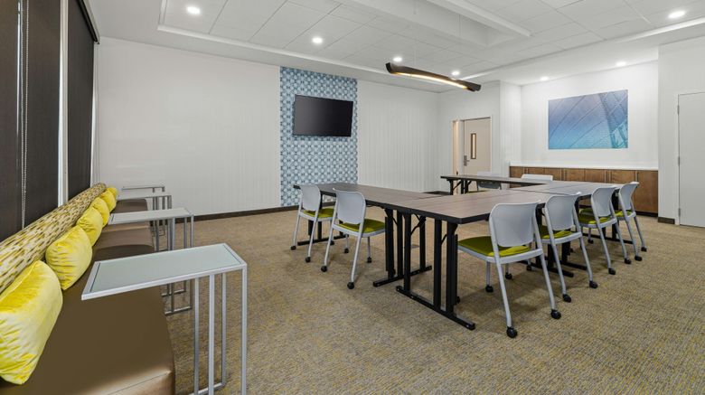 <b>SpringHill Suites by Marriott Meeting</b>. Images powered by <a href="https://www.leonardoworldwide.com/" title="Leonardo Worldwide" target="_blank">Leonardo</a>.