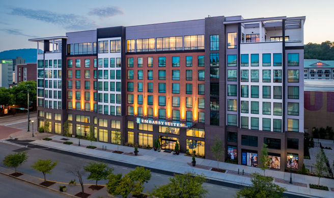 Embassy Suites CHA DT Exterior