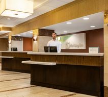 Holiday Inn Gaithersburg Exterior