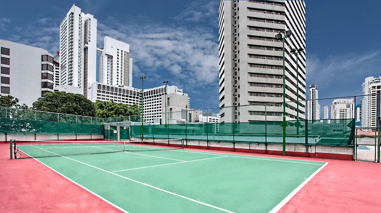 Far East Plaza Residences Exterior