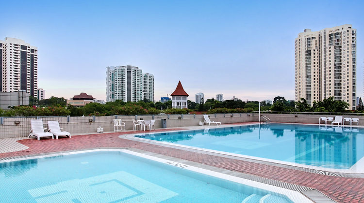 Far East Plaza Residences Pool
