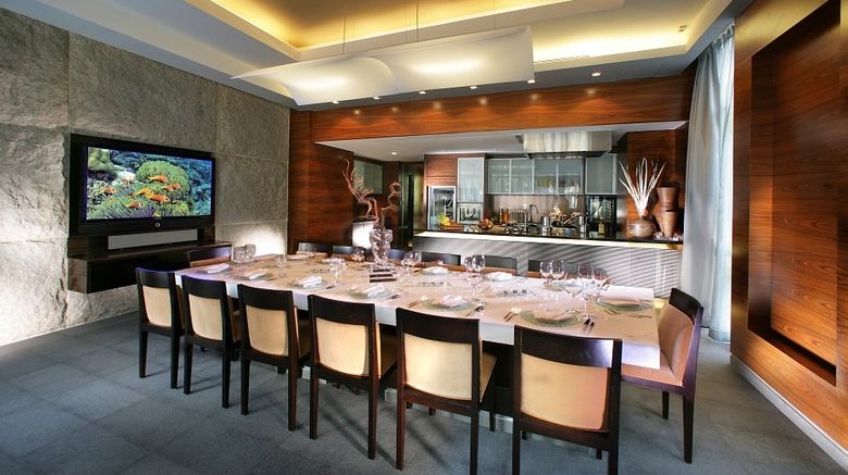 <b>Orchard Scotts Residences Meeting</b>. Images powered by <a href="https://www.leonardoworldwide.com/" title="Leonardo Worldwide" target="_blank">Leonardo</a>.