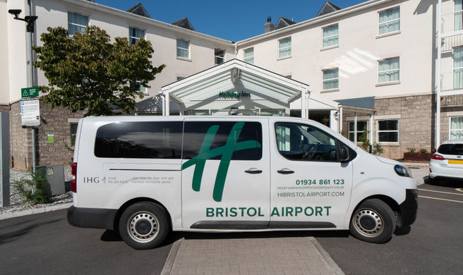 Holiday Inn Bristol Airport Lobby