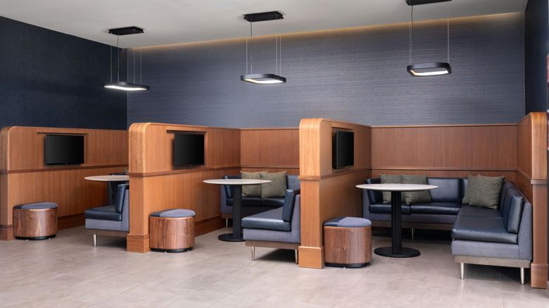 <b>Courtyard Lake City Lobby</b>. Images powered by <a href="https://www.leonardoworldwide.com/" title="Leonardo Worldwide" target="_blank">Leonardo</a>.