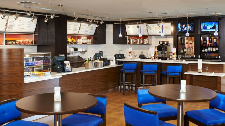 <b>Courtyard Overland Park/Convention Ctr Restaurant</b>. Images powered by <a href="https://www.leonardoworldwide.com/" title="Leonardo Worldwide" target="_blank">Leonardo</a>.
