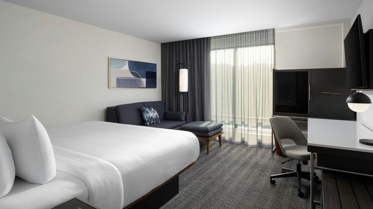 Courtyard Lake City Room