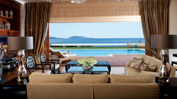 Eden Beach Resort Hotel Attica Suite