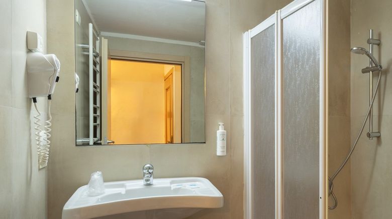 <b>Albergo Firenze Room</b>. Images powered by <a href="https://www.leonardoworldwide.com/" title="Leonardo Worldwide" target="_blank">Leonardo</a>.