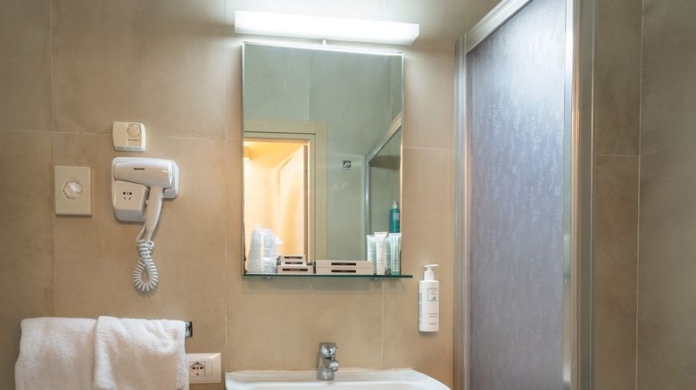 <b>Albergo Firenze Room</b>. Images powered by <a href="https://www.leonardoworldwide.com/" title="Leonardo Worldwide" target="_blank">Leonardo</a>.