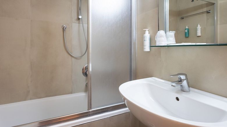 <b>Albergo Firenze Room</b>. Images powered by <a href="https://www.leonardoworldwide.com/" title="Leonardo Worldwide" target="_blank">Leonardo</a>.