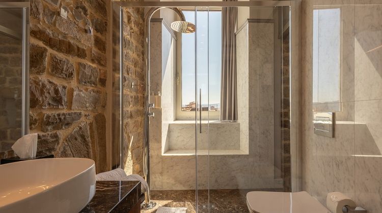 Donati Luxury Tower Room