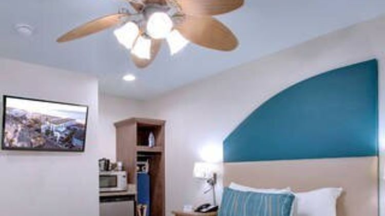 Seaside Inn Room