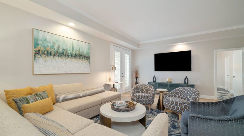 <b>Crowne Plaza Hotel Orlando Downtown Suite</b>. Images powered by <a href="https://www.leonardoworldwide.com/" title="Leonardo Worldwide" target="_blank">Leonardo</a>.