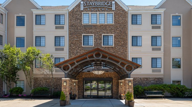 Staybridge Suites Burlington Exterior