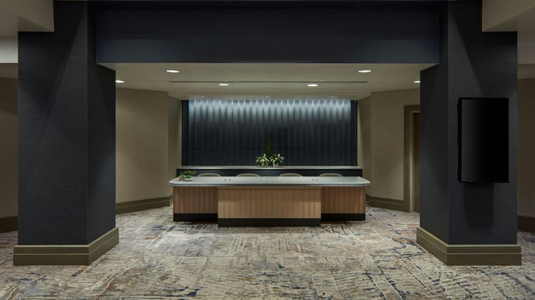 <b>Marriott Downtown at CF Toronto Eaton Centre Lobby</b>. Images powered by <a href="https://www.leonardoworldwide.com/" title="Leonardo Worldwide" target="_blank">Leonardo</a>.