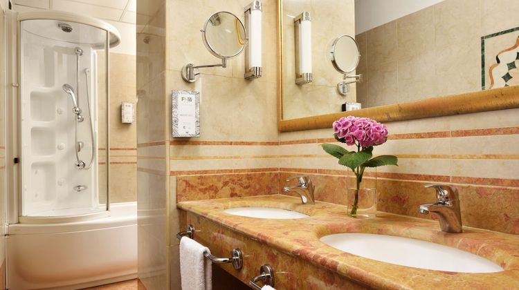 Grand Hotel Mediterraneo Room