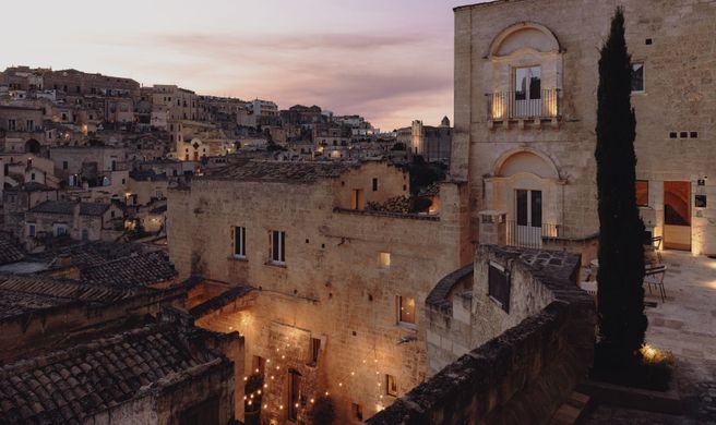 Vetera Matera Exterior