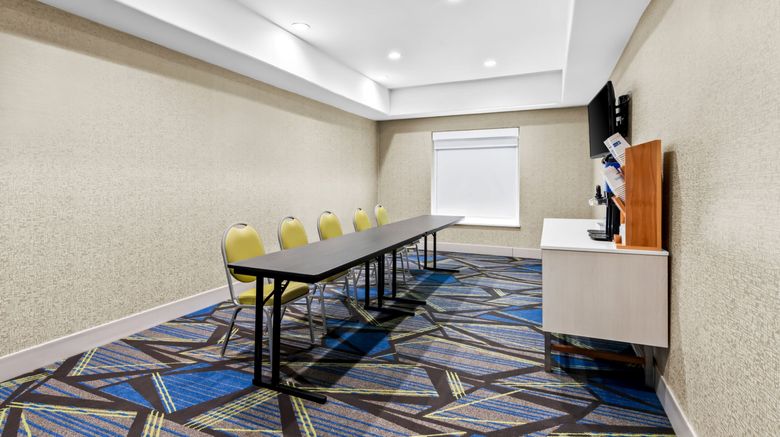 <b>Holiday Inn Express Hotel & Suites Meeting</b>. Images powered by <a href="https://www.leonardoworldwide.com/" title="Leonardo Worldwide" target="_blank">Leonardo</a>.