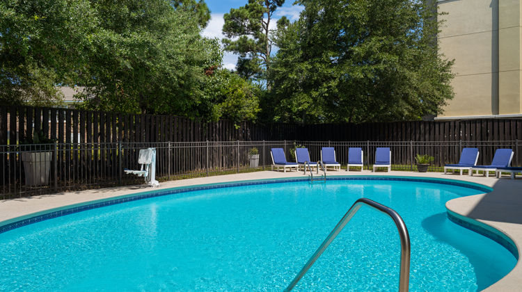 Holiday Inn Express Hotel & Suites Pool