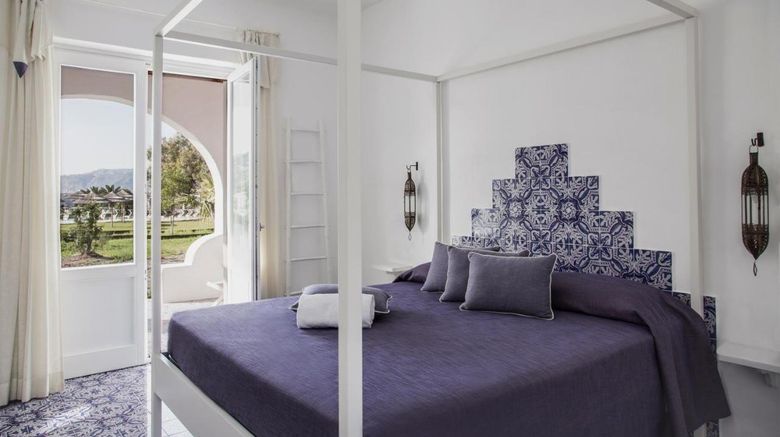 <b>Hotel Mari Del Sud Room</b>. Images powered by <a href="https://www.leonardoworldwide.com/" title="Leonardo Worldwide" target="_blank">Leonardo</a>.