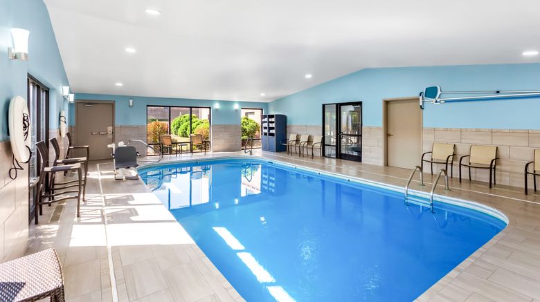 <b>Holiday Inn Express Pool</b>. Images powered by <a href="https://www.leonardoworldwide.com/" title="Leonardo Worldwide" target="_blank">Leonardo</a>.