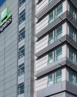 Holiday Inn Express Swindon City Centre
