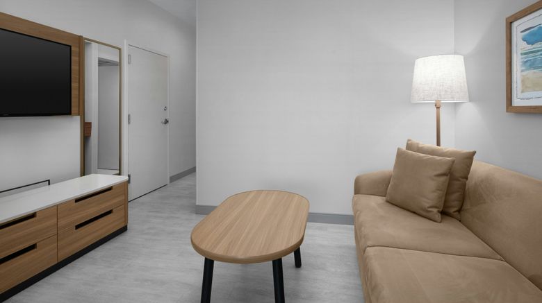 <b>Fairfield Inn Fort Lauderdale Airport Suite</b>. Images powered by <a href="https://www.leonardoworldwide.com/" title="Leonardo Worldwide" target="_blank">Leonardo</a>.