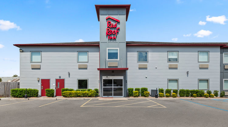 Red Roof Inn Baton Rouge Exterior