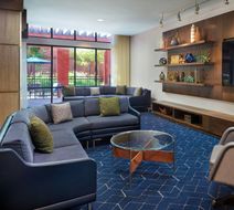 Courtyard Carrollton Lobby