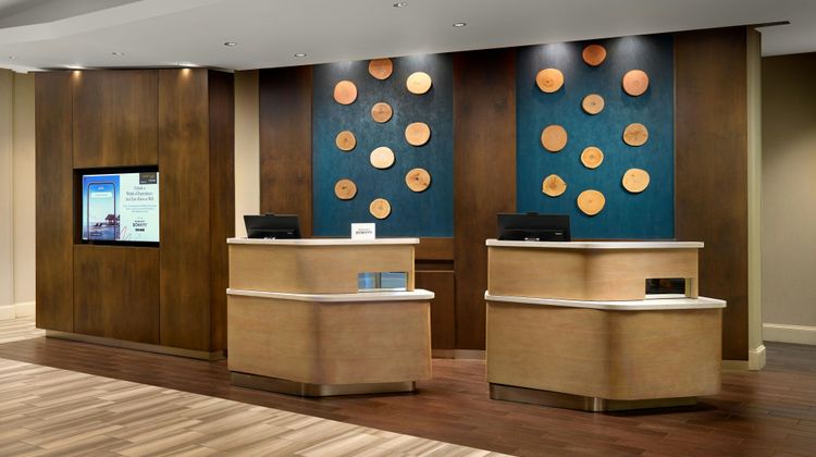 Courtyard Carrollton Lobby