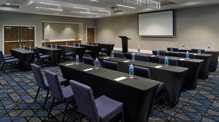 Courtyard Carrollton Meeting