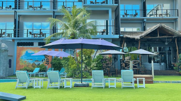 Palau Central Hotel Exterior