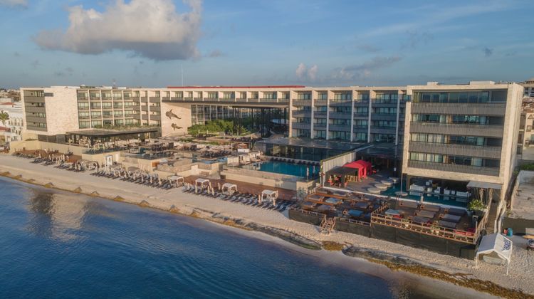Devossion by Live Aqua Exterior
