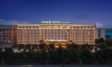 Home2 Hilton Qujing Luliang
