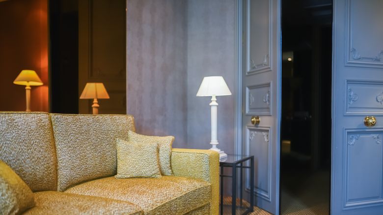<b>Grand Hotel du Lion d'Or Suite</b>. Images powered by <a href="https://www.leonardoworldwide.com/" title="Leonardo Worldwide" target="_blank">Leonardo</a>.