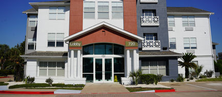 Candlewood Suites Houston Space Center Exterior