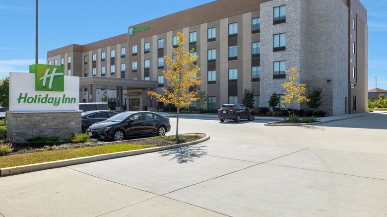 Holiday Inn Chicago Tinley Park Exterior. Images powered by <a href="https://www.leonardoworldwide.com" target="_blank" rel="noopener">Leonardo</a>.