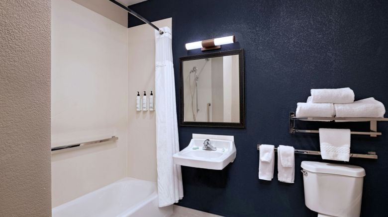 <b>Fairfield Inn by Marriott Room</b>. Images powered by <a href="https://www.leonardoworldwide.com/" title="Leonardo Worldwide" target="_blank">Leonardo</a>.