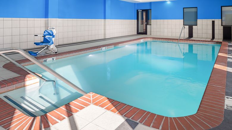 <b>Holiday Inn Express Columbus Edinburgh Pool</b>. Images powered by <a href="https://www.leonardoworldwide.com/" title="Leonardo Worldwide" target="_blank">Leonardo</a>.