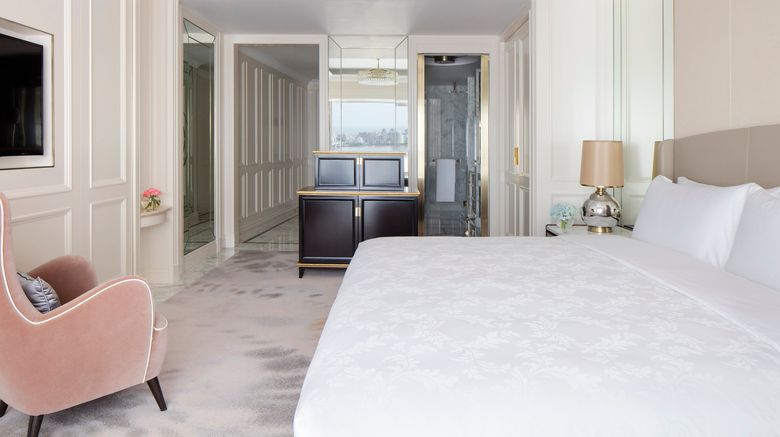 <b>The Langham, Haikou Room</b>. Images powered by <a href="https://www.leonardoworldwide.com/" title="Leonardo Worldwide" target="_blank">Leonardo</a>.