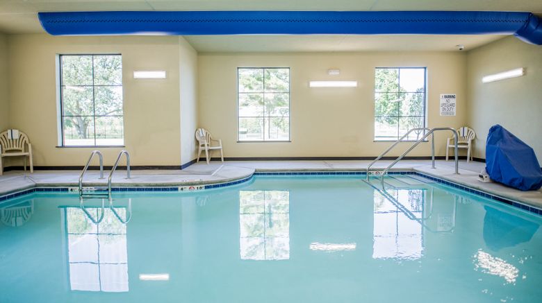 <b>Cobblestone Hotel & Suites Pool</b>. Images powered by <a href="https://www.leonardoworldwide.com/" title="Leonardo Worldwide" target="_blank">Leonardo</a>.