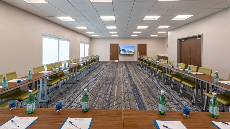 Holiday Inn Express/Stes Greenwood Mall Meeting