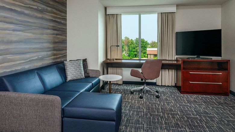 <b>Residence Inn Nashua Room</b>. Images powered by <a href="https://www.leonardoworldwide.com/" title="Leonardo Worldwide" target="_blank">Leonardo</a>.