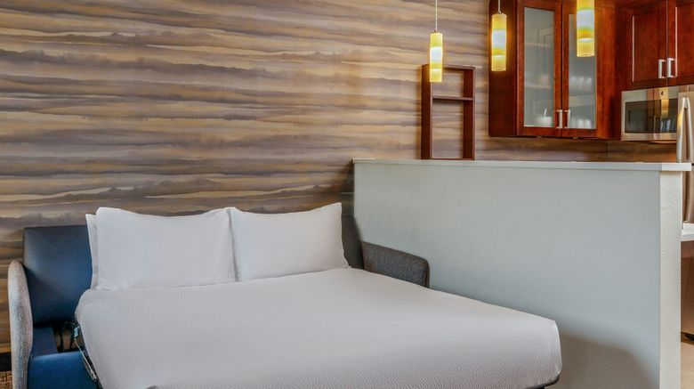 <b>Residence Inn Nashua Suite</b>. Images powered by <a href="https://www.leonardoworldwide.com/" title="Leonardo Worldwide" target="_blank">Leonardo</a>.