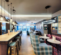 Premier Inn Berlin City South Lobby